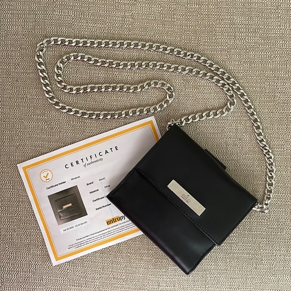 Gucci Black Leather Trifold Wallet with COA & Unbranded Chain - Picture 1 of 16